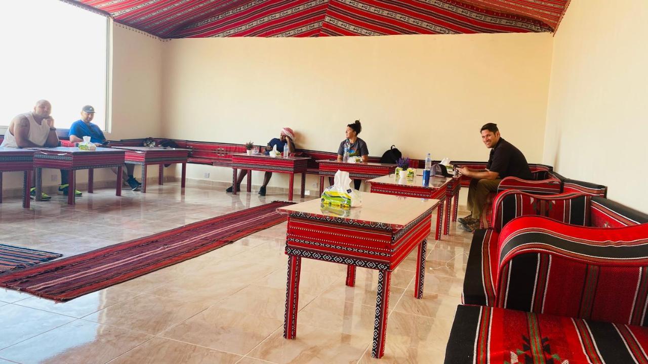 Rum Jordan Camp And Tours Wadi Rum Extérieur photo