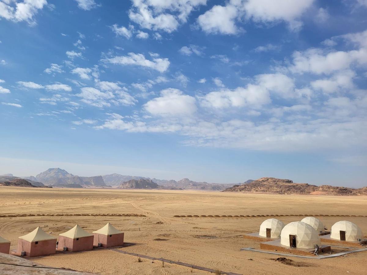 Hotel Rum Jordan Camp And Tours à Wadi Rum Extérieur photo