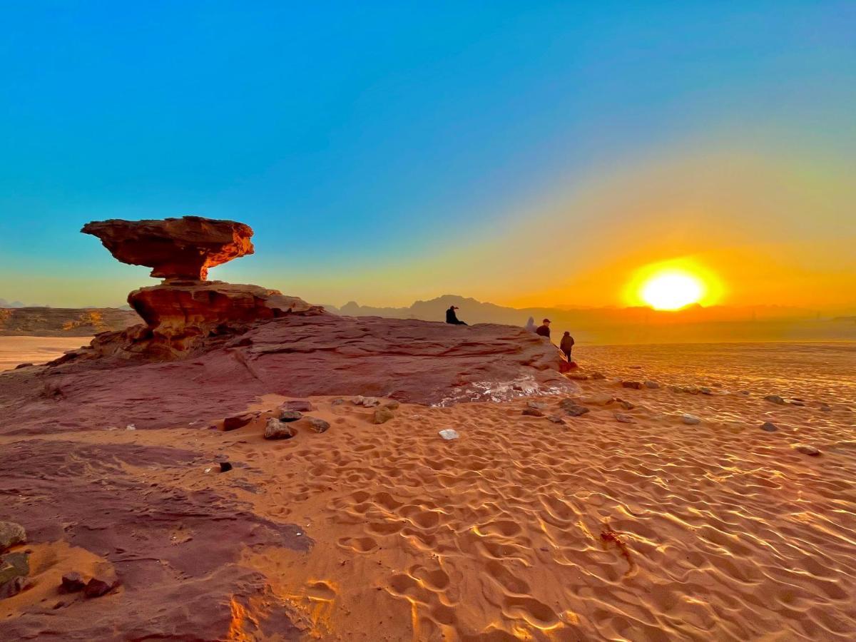 Hotel Rum Jordan Camp And Tours à Wadi Rum Extérieur photo