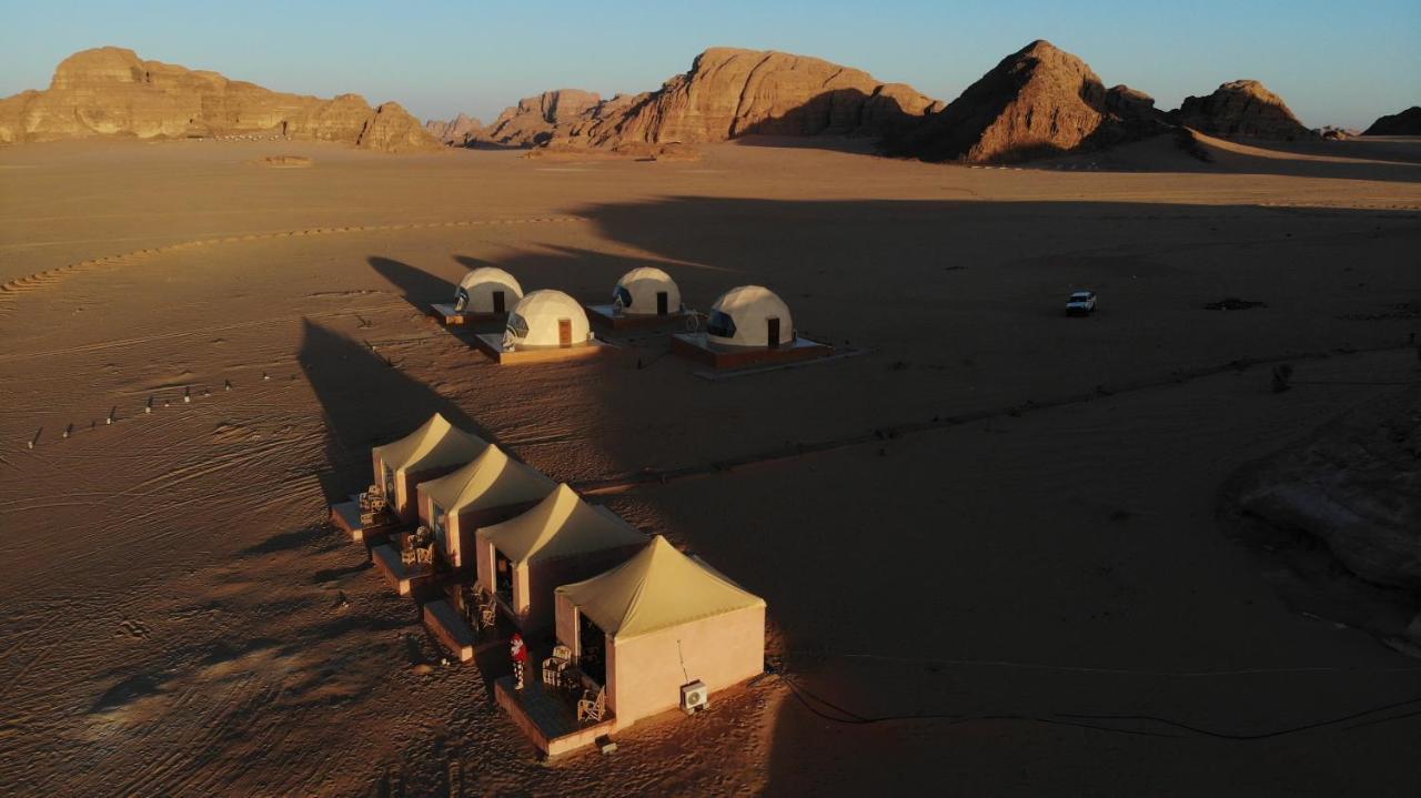 Hotel Rum Jordan Camp And Tours à Wadi Rum Extérieur photo